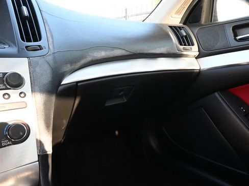 Used 2011 INFINITI G37 IPL RWD image 8