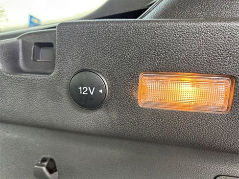 Used 2018 Ford Escape SE w/ SE Sync 3 Package image 31