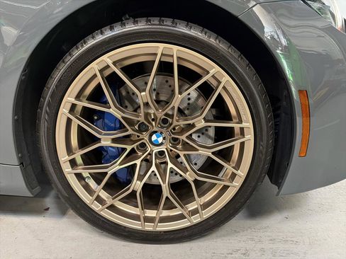 Used 2025 BMW M2 w/ Lighting Package RWD image 12