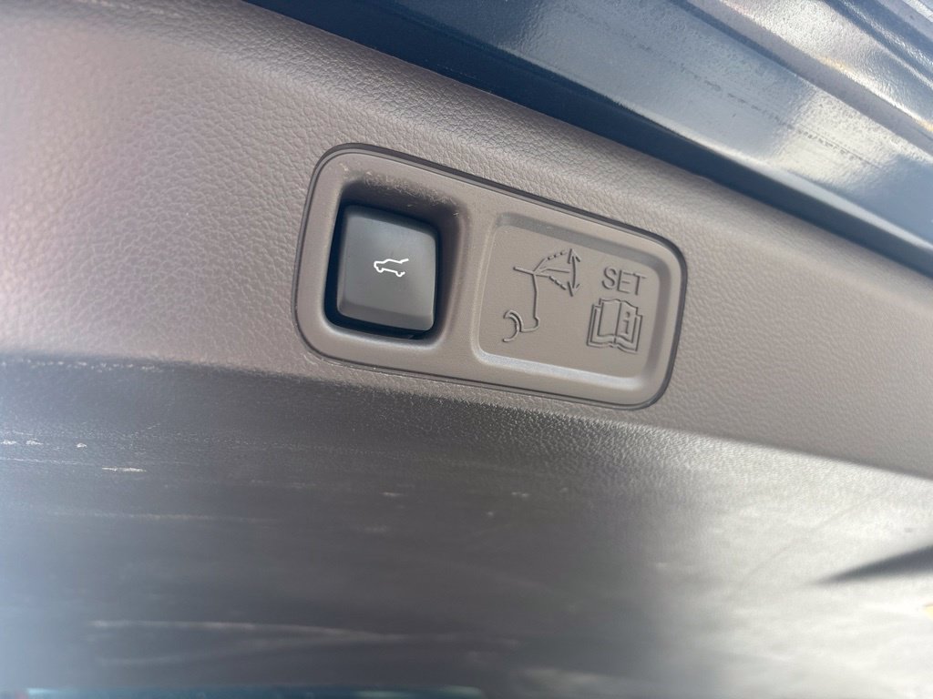 Used 2024 Lincoln Navigator L Reserve AWD/4WD image 20