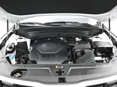 Used 2024 Kia Telluride S w/ S Sunroof Package FWD image 39