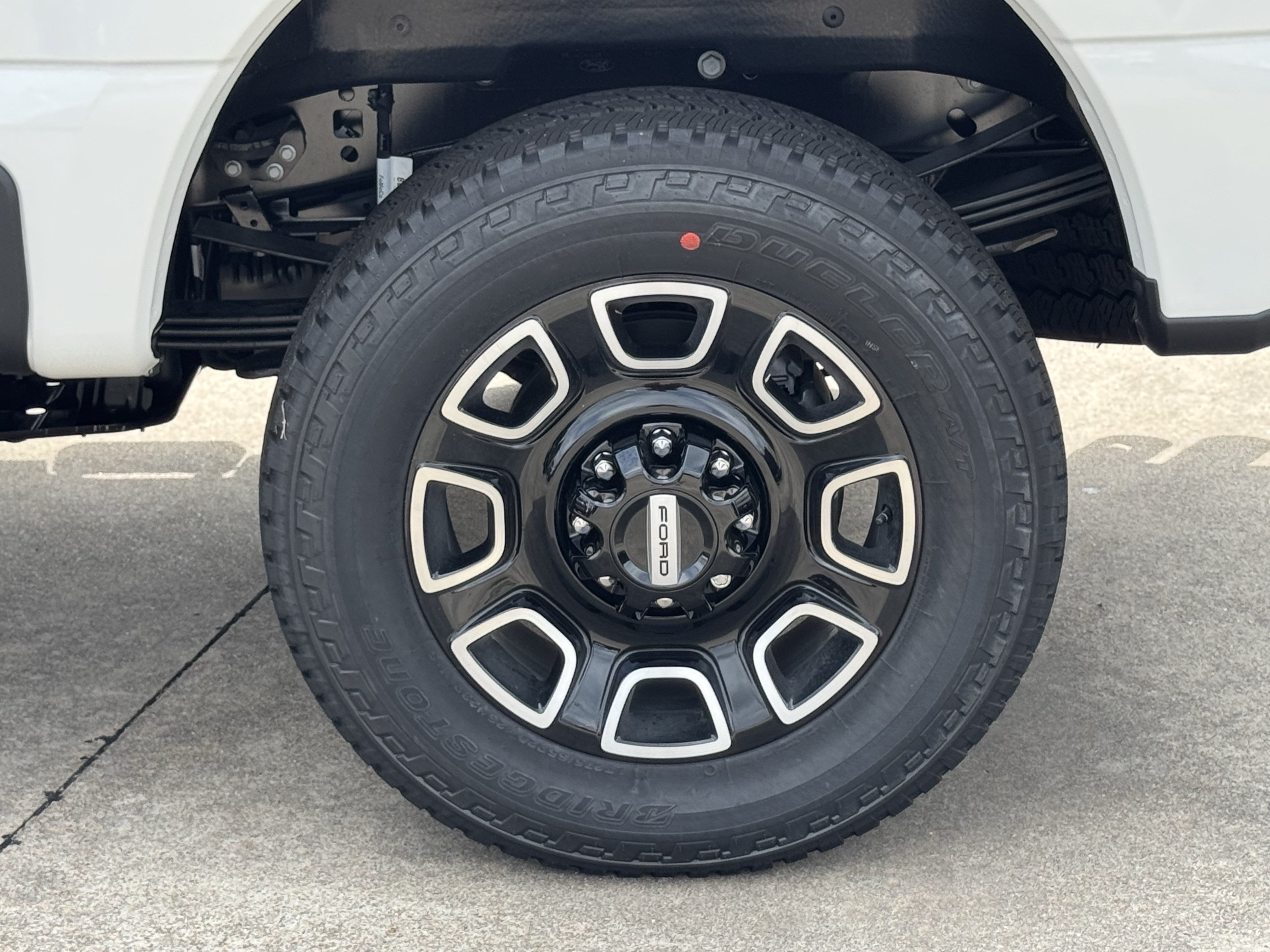 New 2026 Ford F250 Platinum AWD/4WD image 8