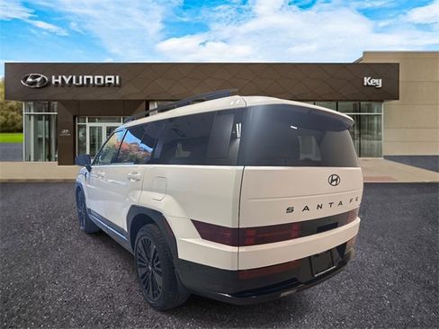 Used 2025 Hyundai Santa Fe Calligraphy image 4