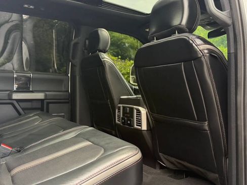 Used 2021 Ford F350 Platinum w/ Tremor Off-Road Package AWD/4WD image 31