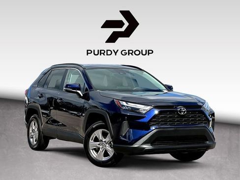 Used 2025 Toyota RAV4 XLE image 1