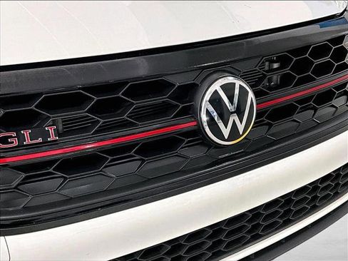 Used 2024 Volkswagen Jetta GLI 40th Anniversary Edition FWD image 30