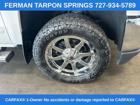 Used 2018 Chevrolet Silverado 1500 LT w/ All Star Edition AWD/4WD image 3