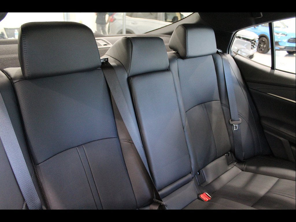 Used 2026 Toyota Camry XSE w/ Premium Package AWD/4WD image 19