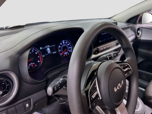 Certified 2023 Kia Forte LXS image 9