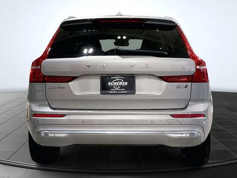 Used 2023 Volvo XC60 B6 Ultimate image 4