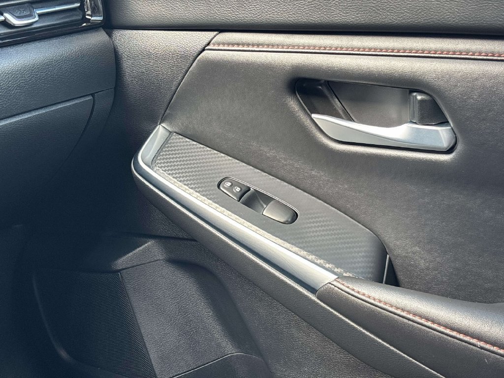 Used 2025 Nissan Sentra SR w/ Trunk Package FWD image 29