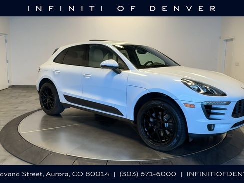 Used 2017 Porsche Macan AWD/4WD image 1