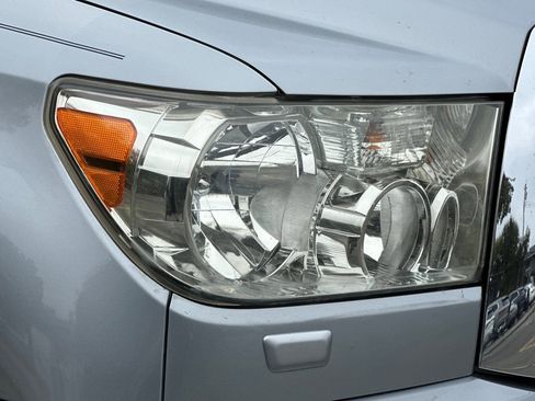 Used 2011 Toyota Sequoia Limited image 11