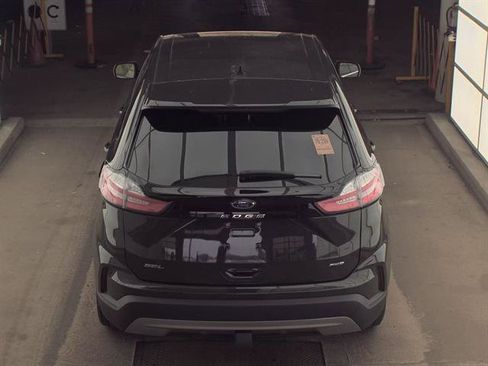 Used 2024 Ford Edge SEL w/ Convenience Package AWD/4WD image 6