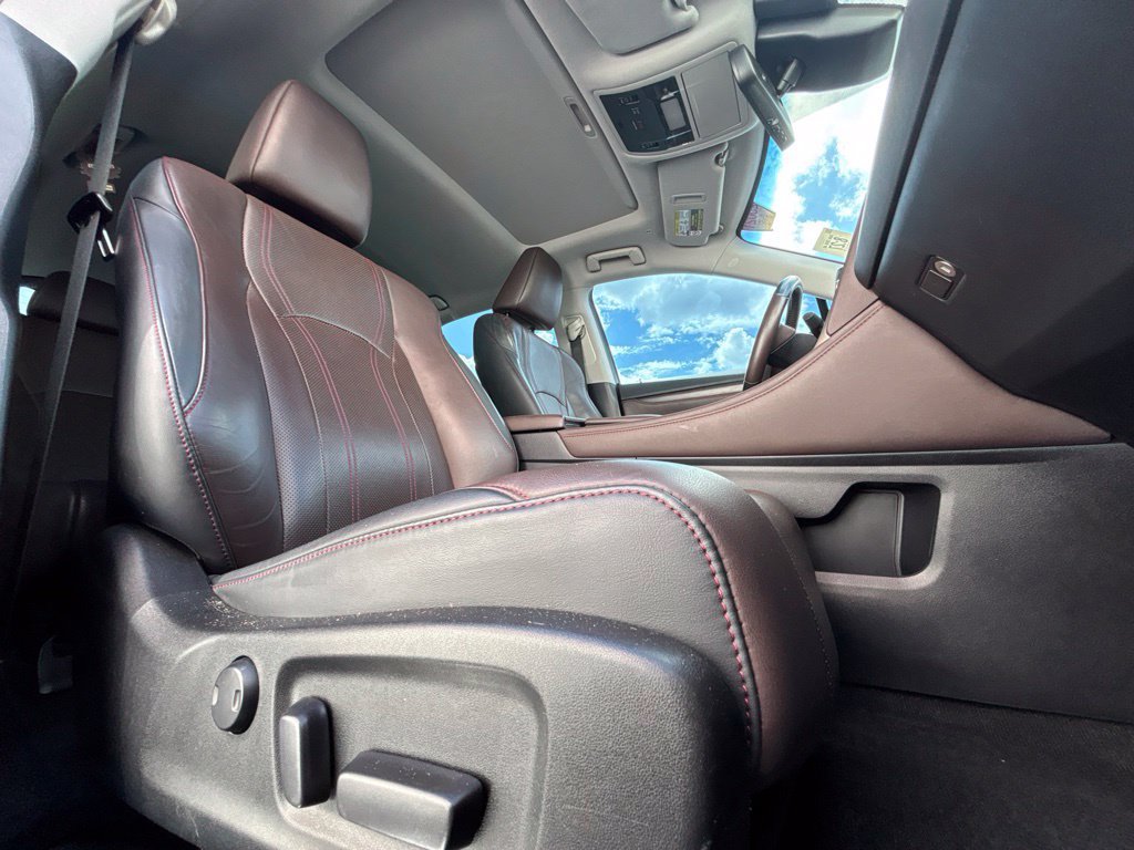 Used 2017 Lexus RX 350 AWD w/ Premium Package image 28