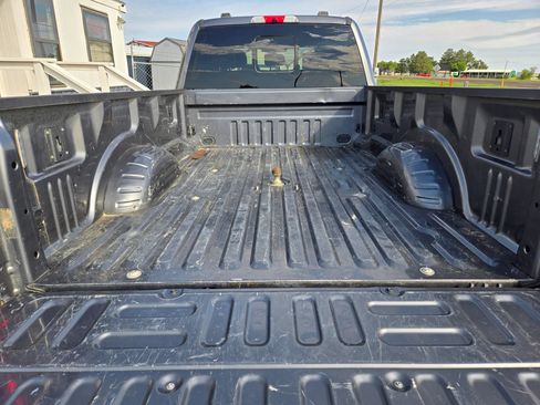 Used 2022 Ford F350 Lariat w/ Lariat Ultimate Package AWD/4WD image 7