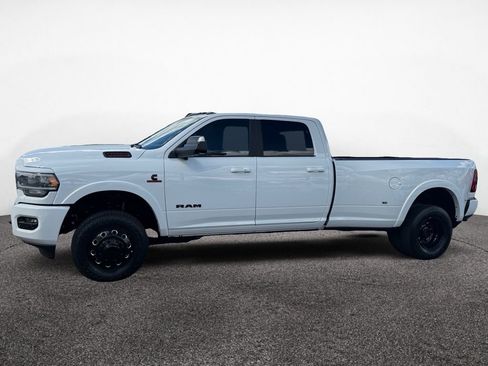 Used 2021 RAM 3500 Laramie image 2