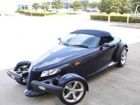Used 2001 Chrysler Prowler RWD image 35
