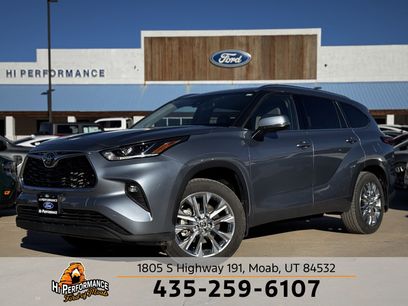 Used 2023 Toyota Highlander Limited