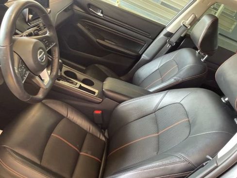 Used 2022 Nissan Altima 2.0 SR FWD image 5