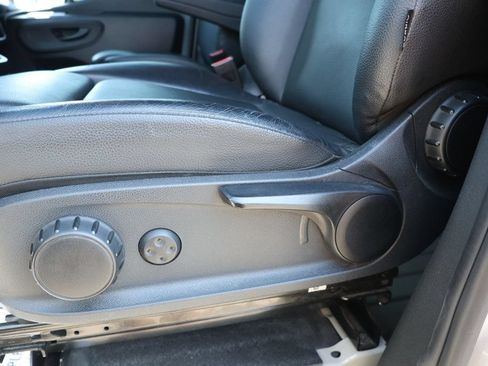 Used 2024 Mercedes-Benz Sprinter 2500 image 17