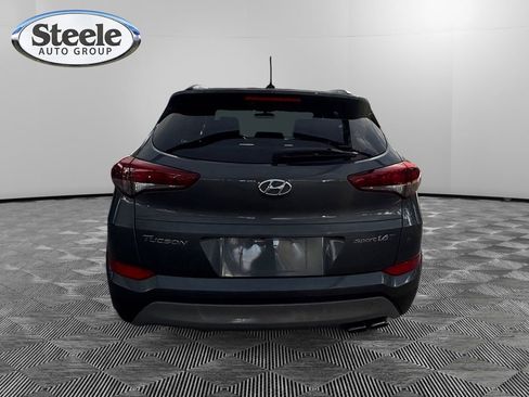 Used 2017 Hyundai Tucson Sport image 4