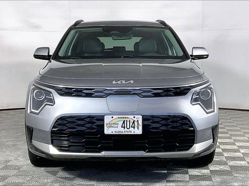 Used 2024 Kia Niro Wind FWD image 2