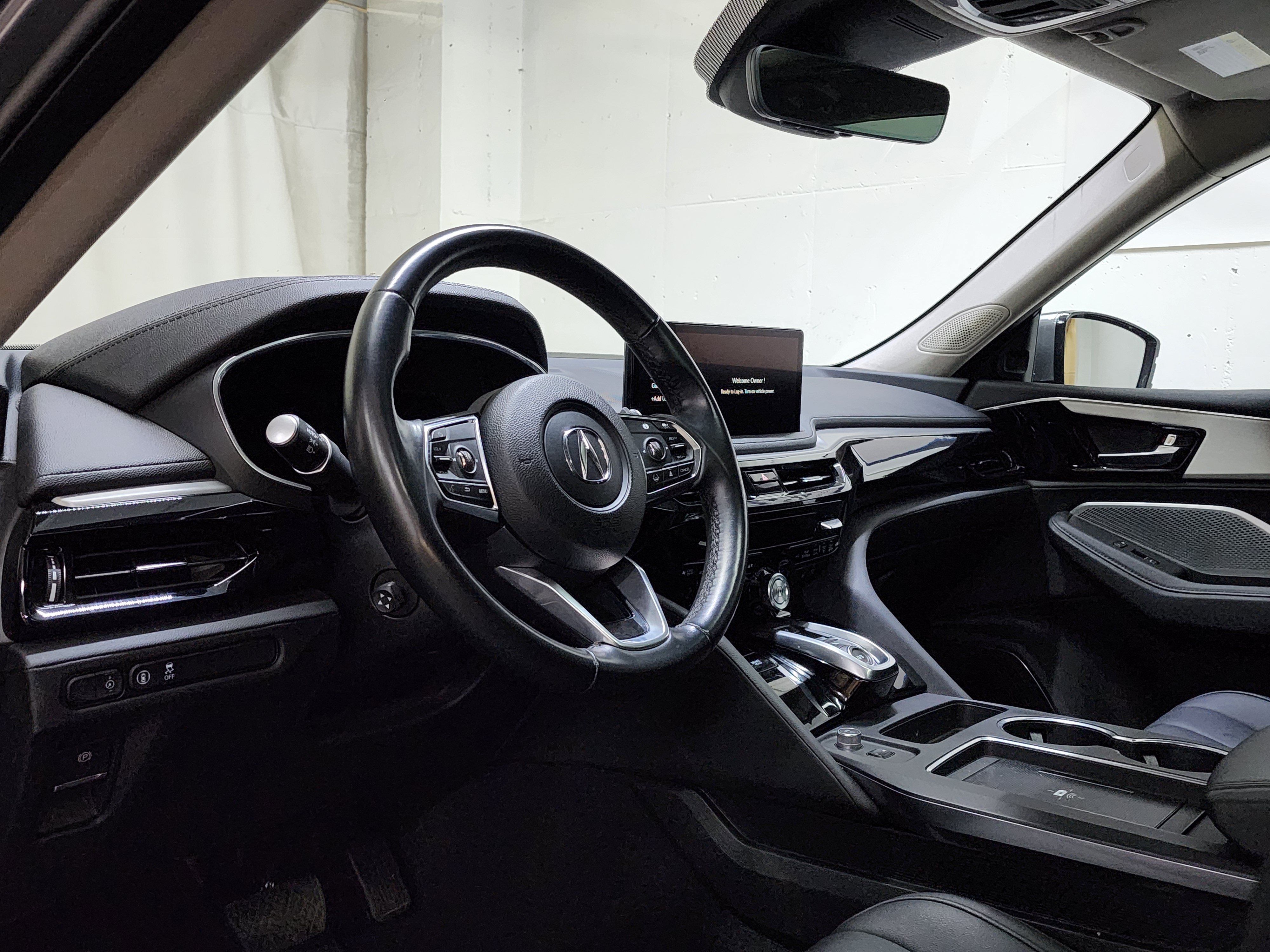 Used 2025 Acura MDX SH-AWD image 14