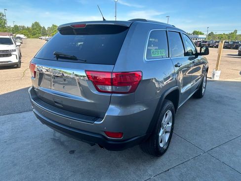 Used 2012 Jeep Grand Cherokee Laredo AWD/4WD image 5