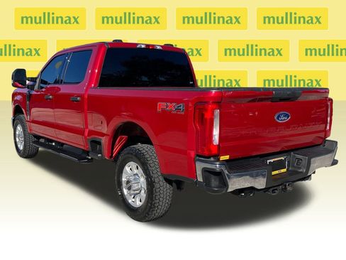 Certified 2023 Ford F350 XLT w/ FX4 Off-Road Package image 11