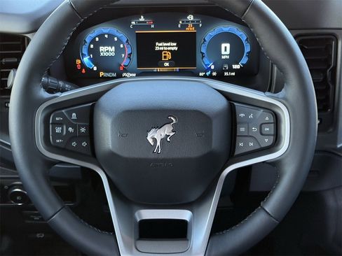 New 2025 Ford Bronco Badlands image 36