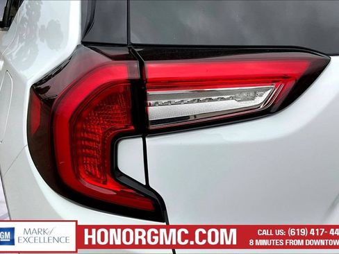 Used 2023 GMC Terrain AT4 AWD/4WD image 23