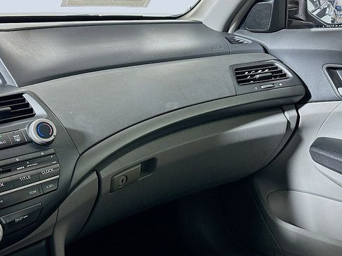 Used 2009 Honda Accord LX image 20