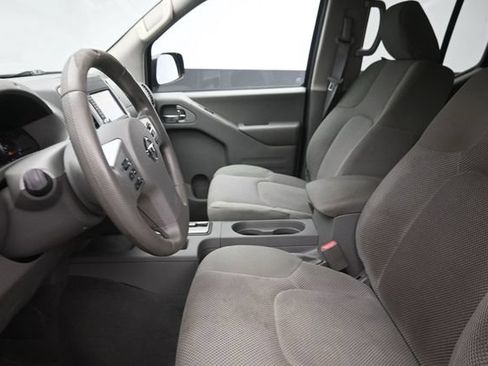 Used 2019 Nissan Frontier SV RWD image 16
