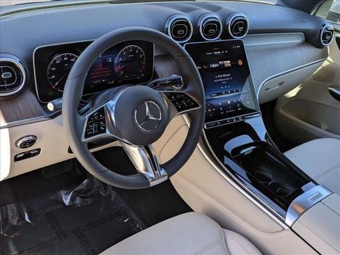 Certified 2026 Mercedes-Benz GLC 300 image 10