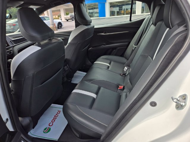 Used 2025 Toyota Camry SE FWD image 11