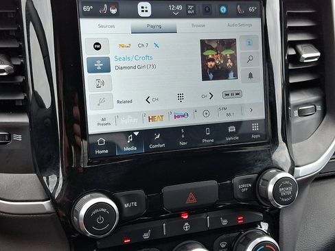 Used 2023 RAM 1500 Big Horn image 17