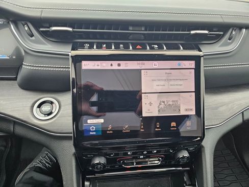 Used 2023 Jeep Grand Cherokee Overland w/ Adv Protech Group III image 23