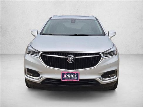 Used 2021 Buick Enclave Premium w/ Sun and Sites Package image 2