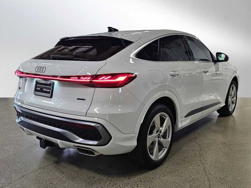 New 2025 Audi Q5 Prestige image 3