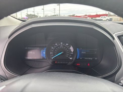 Certified 2022 Ford Edge SEL w/ Convenience Package image 15