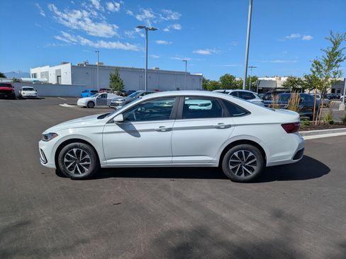 New 2026 Volkswagen Jetta Sport FWD image 9