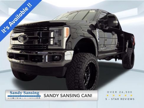 Used 2019 Ford F250 Lariat w/ Lariat Ultimate Package AWD/4WD image 1
