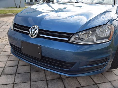 Used 2015 Volkswagen Golf TDI SE image 9