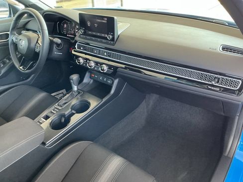 Used 2026 Honda Civic Sport image 23