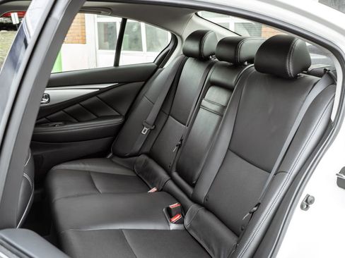 Used 2021 INFINITI Q50 Luxe AWD/4WD image 28