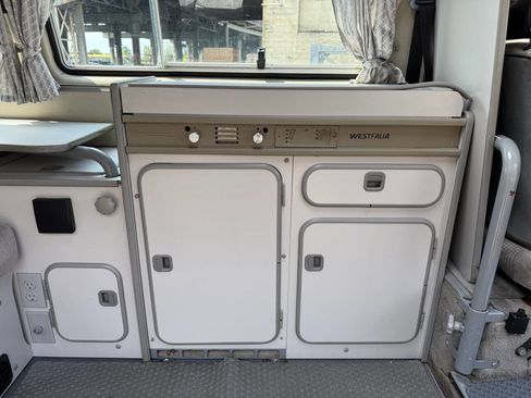 Used 1988 Volkswagen Vanagon GL image 59