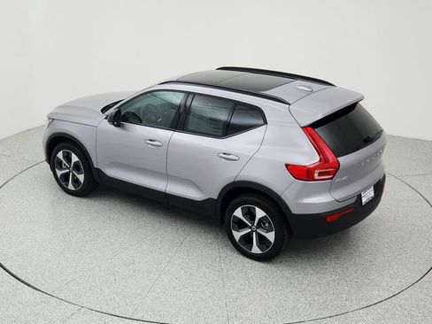 New 2026 Volvo XC40 B5 Plus w/ Protection Package Premier image 16