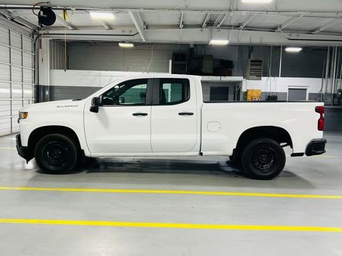 Used 2020 Chevrolet Silverado 1500 W/T w/ Trailering Package RWD image 13