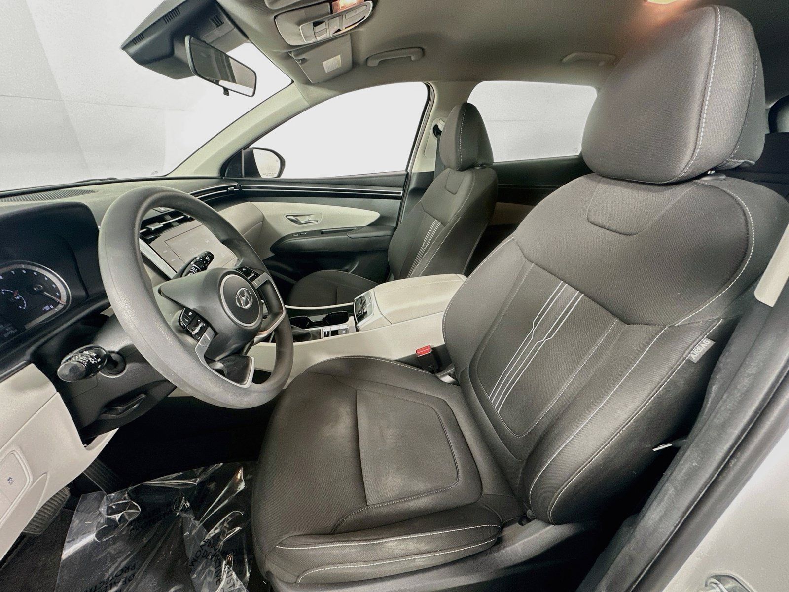Used 2023 Hyundai Tucson SEL FWD image 20